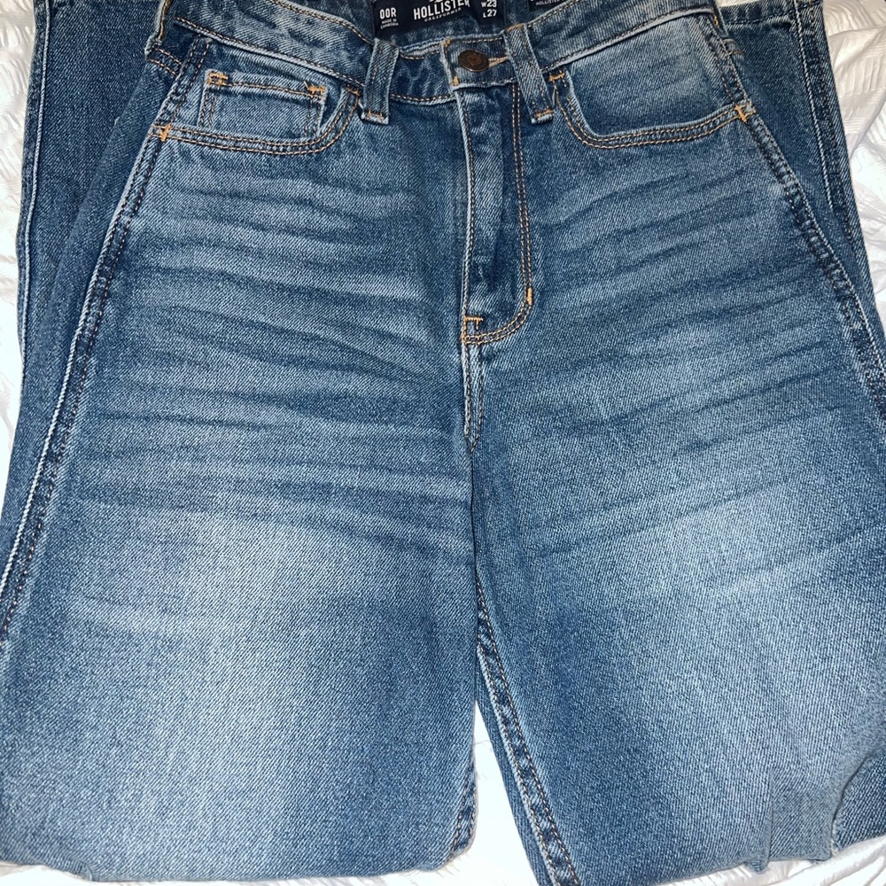 Hollister High-Rise Mom Jeans Vintage Stretch Size W23 L 27